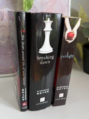 📚 Twilight Saga Bundle | Vampire Romance Classics 🖤✨